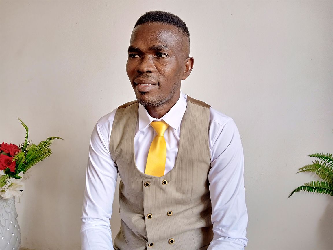 Pastor Victor 1