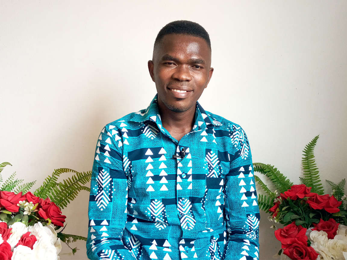 Pastor Victor 11