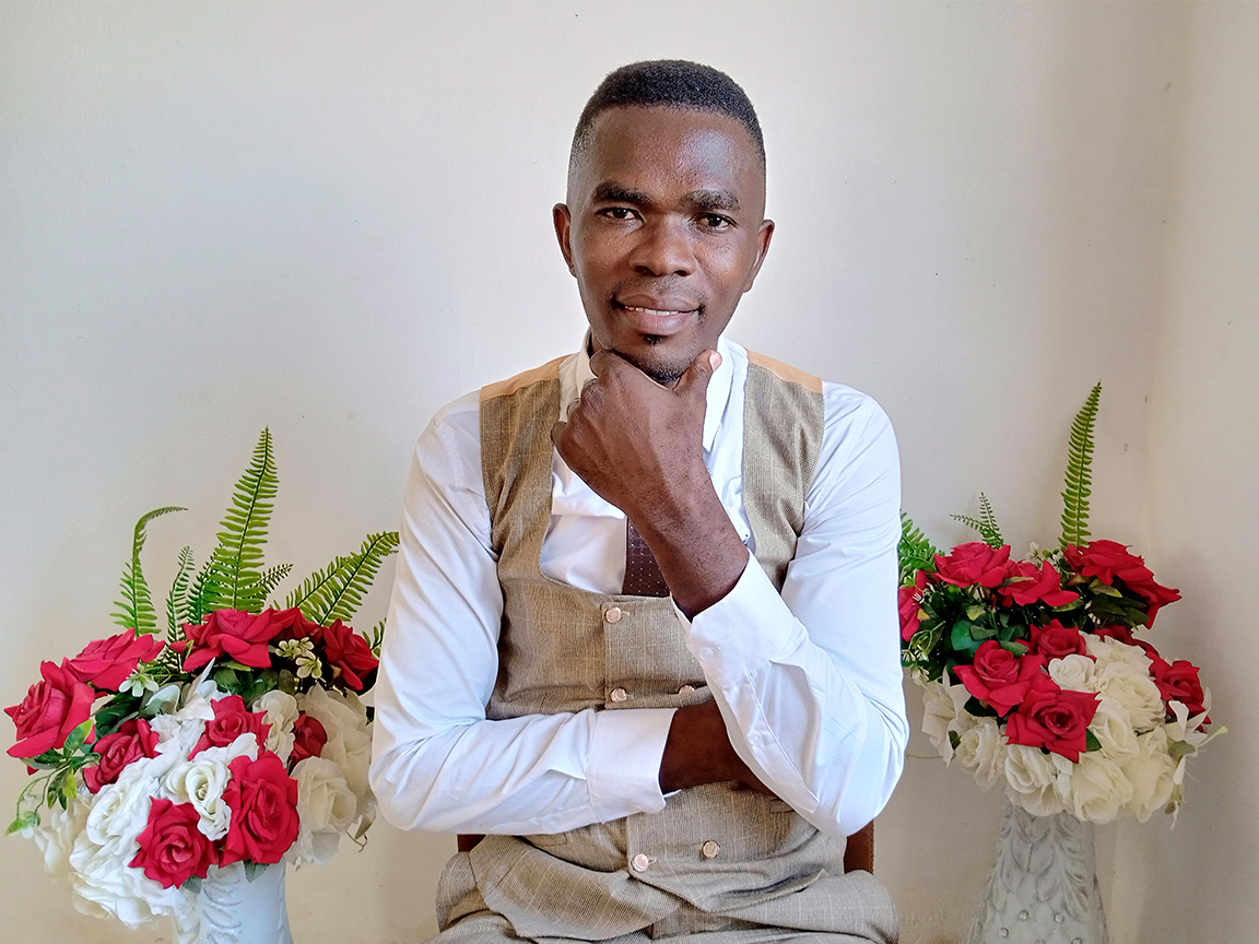Pastor Victor 8