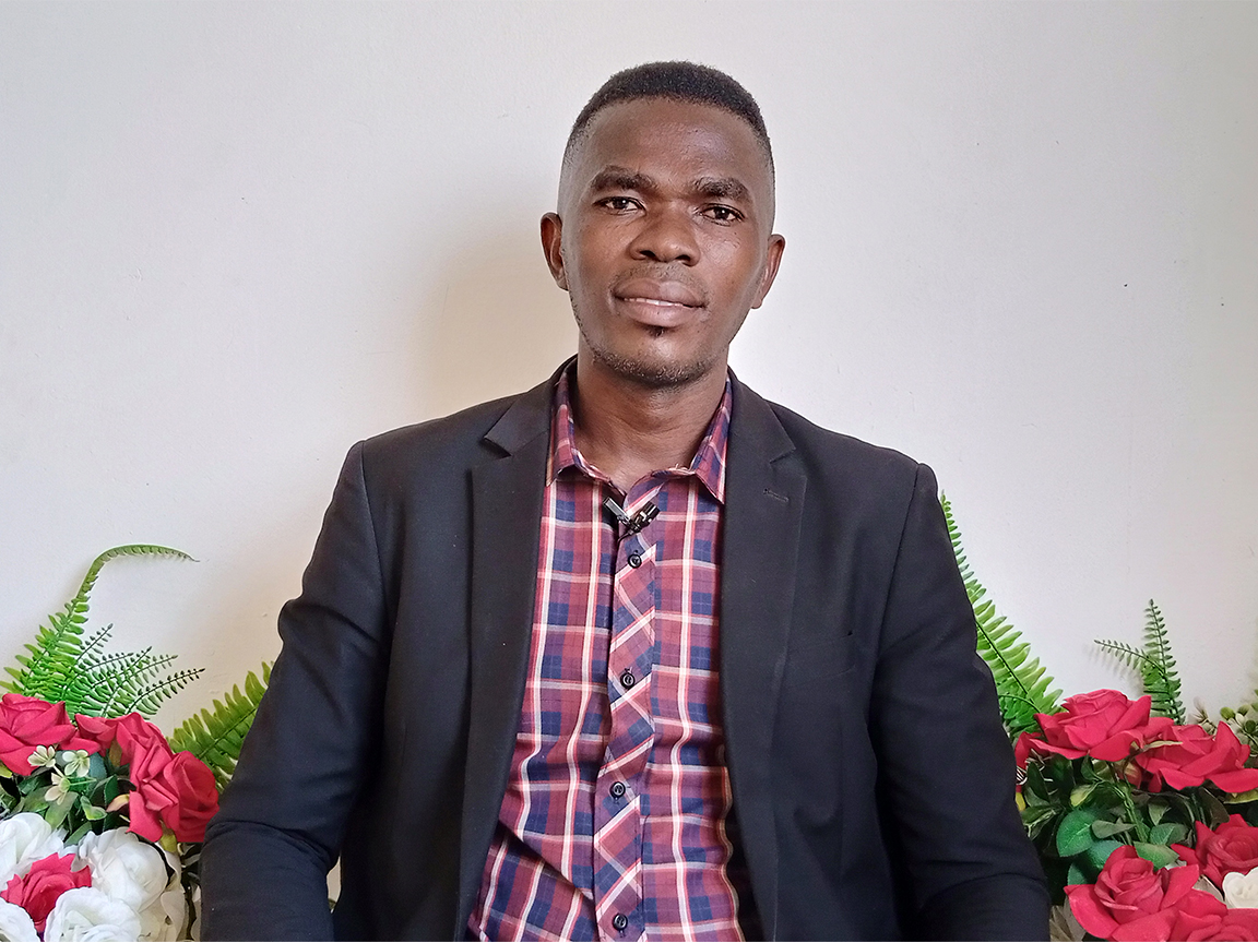 Pastor Victor 9